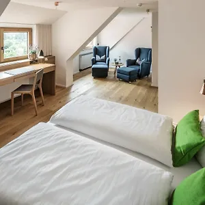 Hotel Kuroase Im Kloster, Bad Worishofen